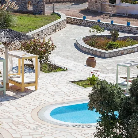 Fyrogenis Palace 아파트호텔 Páros