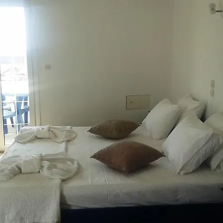 아파트호텔 Fyrogenis Palace Páros
