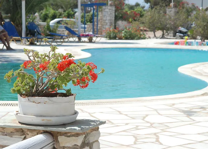 Fyrogenis Palace Aparthotel 2*