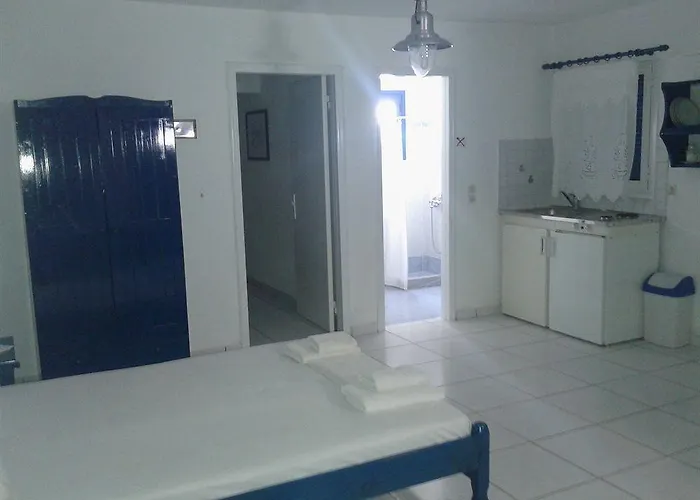 Fyrogenis Palace 2* Parikia (Paros)