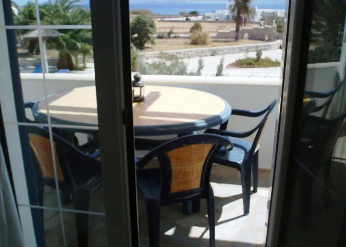 Fyrogenis Palace 2* Parikia (Paros)