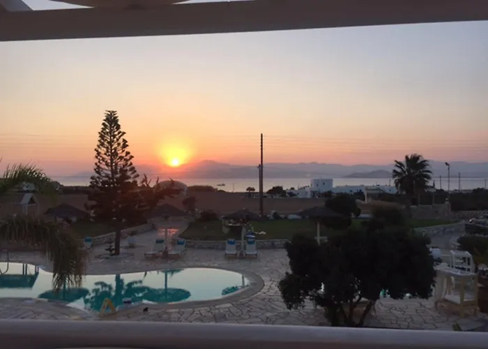 Fyrogenis Palace 2* Parikia (Paros)